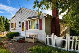 285 St Louis Ave, Woonsocket, RI 02895 - Photo 2
