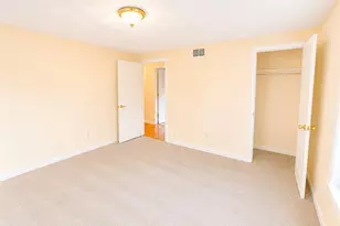 285 St Louis Ave, Woonsocket, RI 02895 - Photo 32