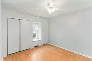 82 Owen Ave, Pawtucket, RI 02860 - Photo 14