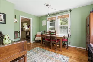 39 W Wrentham Rd, Cumberland, RI 02864 - Photo 12