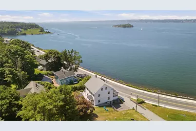 88 Hillside Avenue, Tiverton, RI 02878 - Photo 4