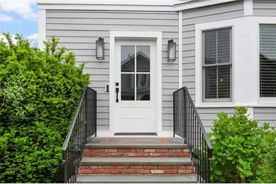 69 Connection Street, Newport, RI 02840 - Photo 2