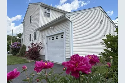 42 Chestnut Street, Cumberland, RI 02864 - Photo 4