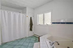 42 Georgiana Dr, Cumberland, RI 02864 - Photo 20