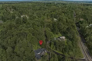 42 Georgiana Dr, Cumberland, RI 02864 - Photo 2