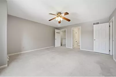 200 Mayfield Avenue #E5, Cranston, RI 02920 - Photo 8