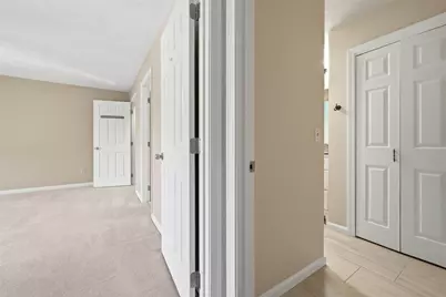 200 Mayfield Avenue #E5, Cranston, RI 02920 - Photo 10