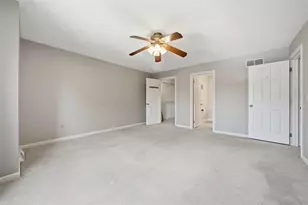 200 Mayfield Ave, Cranston, RI 02920 - Photo 8
