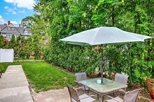 145 Butler Ave, Providence, RI 02906 - Photo 18