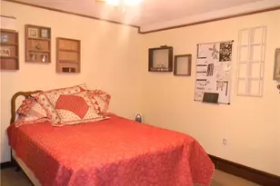 90 Quaker Dr, West Warwick, RI 02893 - Photo 44