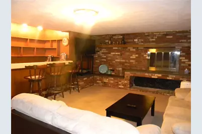 90 Quaker Drive, West Warwick, RI 02893 - Photo 50