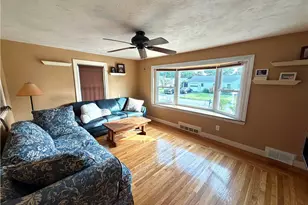 52 Duchess Rd, Cumberland, RI 02864 - Photo 8