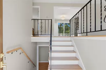 247 Asylum Road, Warwick, RI 02886 - Photo 4