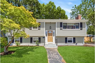 247 Asylum Road, Warwick, RI 02886 - Photo 2