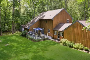 106 Wendy Ln, South Kingstown, RI 02879 - Photo 2