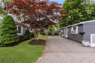 30 Wright Pl, Barrington, RI 02806 - Photo 2