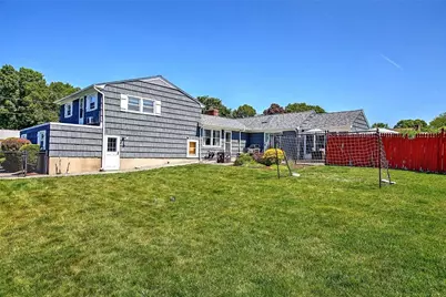 62 Meadowcrest Drive, Cumberland, RI 02864 - Photo 4