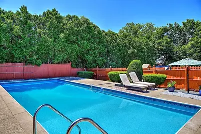 62 Meadowcrest Drive, Cumberland, RI 02864 - Photo 32