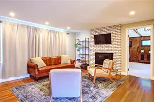 62 Meadowcrest Dr, Cumberland, RI 02864 - Photo 6