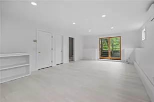 23 Lawndale Dr, Warwick, RI 02818 - Photo 32
