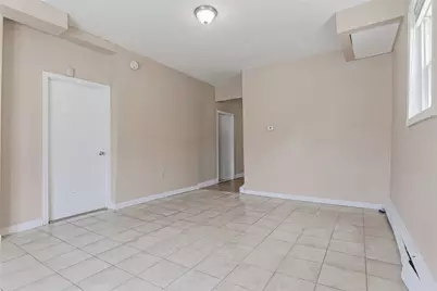821 Potters Avenue, Providence, RI 02907 - Photo 6