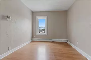 821 Potters Ave, Providence, RI 02907 - Photo 24