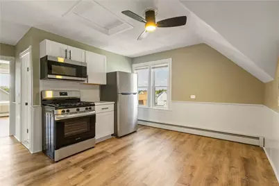 75 Baldwin Street, Pawtucket, RI 02860 - Photo 18