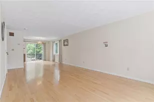9 Tamarac Dr, Smithfield, RI 02828 - Photo 6