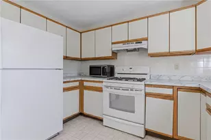 9 Tamarac Dr, Smithfield, RI 02828 - Photo 4