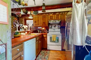1503 Putnam Pike, Glocester, RI 02814 - Photo 24