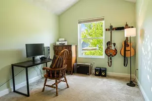 301 W Shore Rd, Warwick, RI 02886 - Photo 16