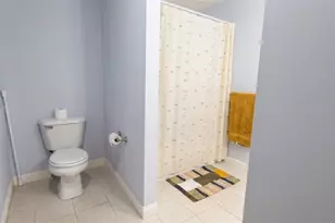 301 W Shore Rd, Warwick, RI 02886 - Photo 20