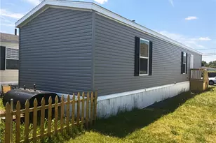 34 Langdon Ave, Pawtucket, RI 02861 - Photo 2