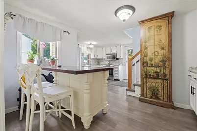 50 Brookdale Avenue, Cranston, RI 02921 - Photo 6