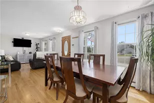 35 Gianna Dr, Cranston, RI 02921 - Photo 8