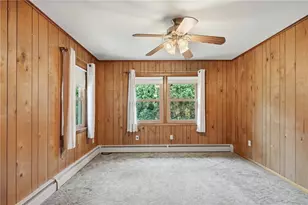 183 Lawn St, Providence, RI 02908 - Photo 22