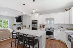 130 Jackson Schoolhouse Rd, Burrillville, RI 02859 - Photo 4