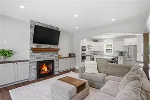 130 Jackson Schoolhouse Rd, Burrillville, RI 02859 - Photo 10