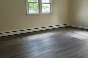11 Wood St, West Warwick, RI 02893 - Photo 10