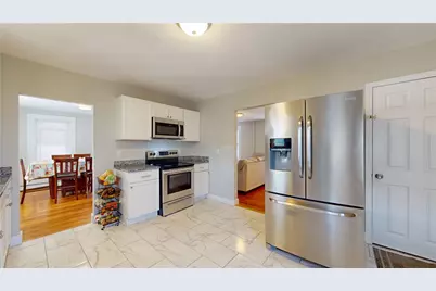 127 3rd Avenue, Woonsocket, RI 02895 - Photo 8