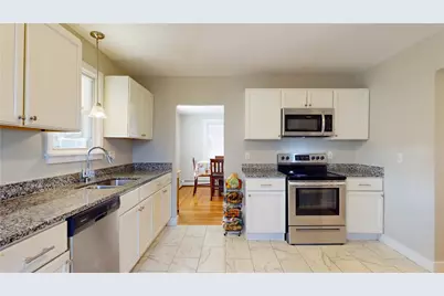 127 3rd Avenue, Woonsocket, RI 02895 - Photo 6