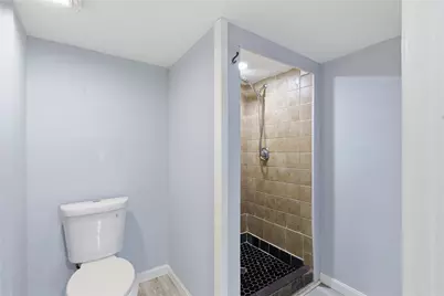 27 Hemlock Avenue, Cranston, RI 02910 - Photo 26