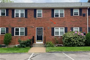 70 Carroll Ave, Newport, RI 02840 - Photo 24