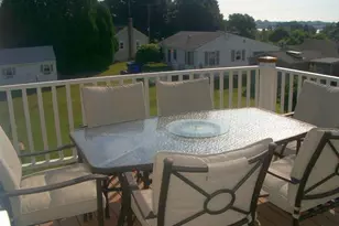37 Hull St, South Kingstown, RI 02879 - Photo 16