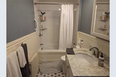 45 Woodlawn Avenue #1, Bristol, RI 02809 - Photo 14