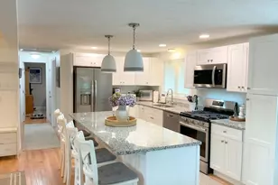 15 Grove St, Fairhaven, MA 02719 - Photo 4