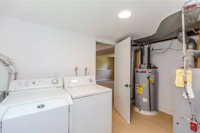 26 Seneca Road, Portsmouth, RI 02871 - Photo 32