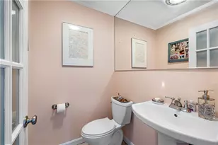 421 Bellevue Ave, Newport, RI 02840 - Photo 14