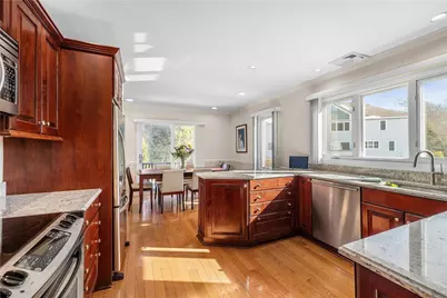 421 Bellevue Avenue #3B, Newport, RI 02840 - Photo 10