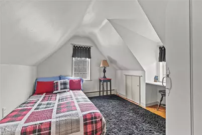 11 Cross Street, Newport, RI 02840 - Photo 24